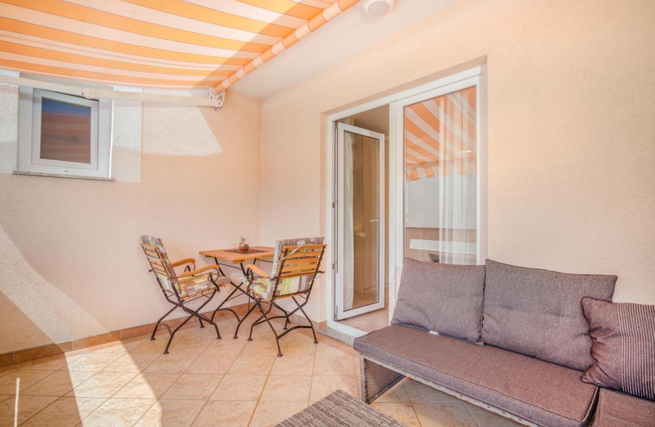 Apartment Stella Di Mare Krk Town Εξωτερικό φωτογραφία