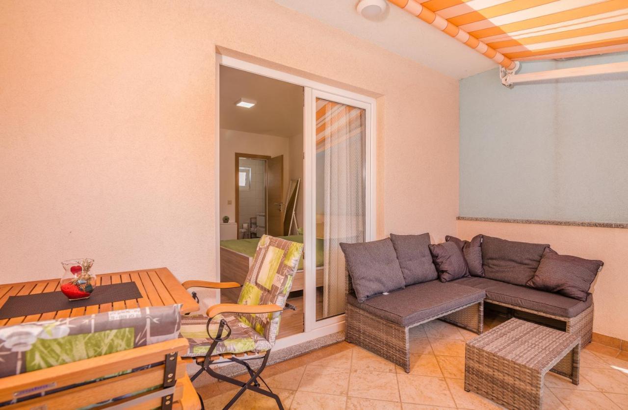 Apartment Stella Di Mare Krk Town Εξωτερικό φωτογραφία
